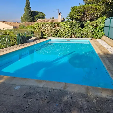 Maison La Pinede Les Lecques Avec Piscine * سا سيرْ سور مير