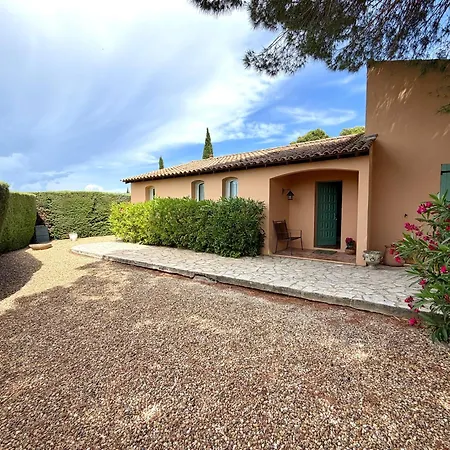 بيت للعطل Maison La Pinede Les Lecques Avec Piscine