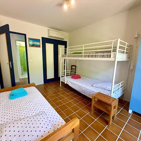 Vakantiehuis Maison La Pinede Les Lecques Avec Piscine *